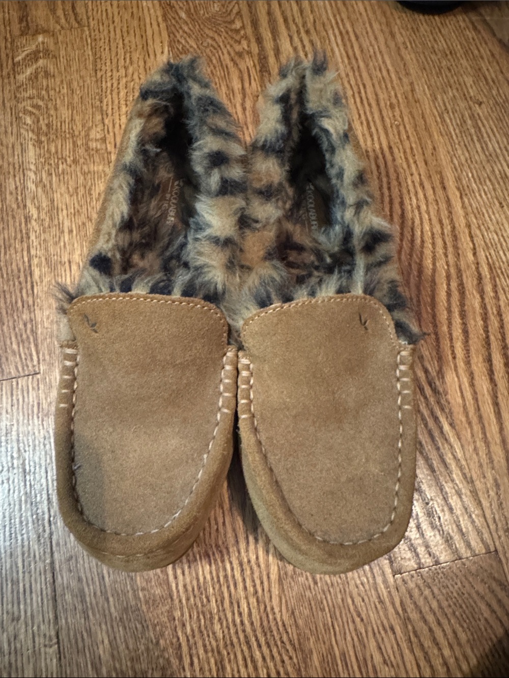 Koolaburra Tan Suede Moccasin Slippers with Leopard Faux-Fur